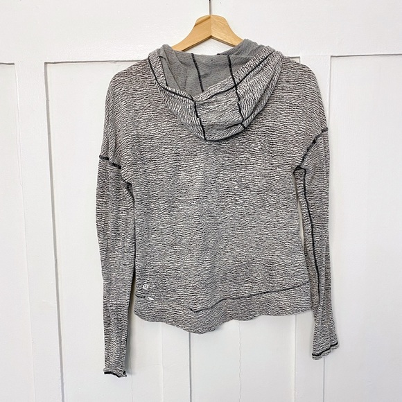 Lulu long sleeve running top - Picture 2 of 11